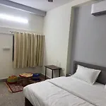Jb Villa Home Stay