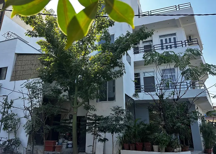 Jb Villa Home Stay